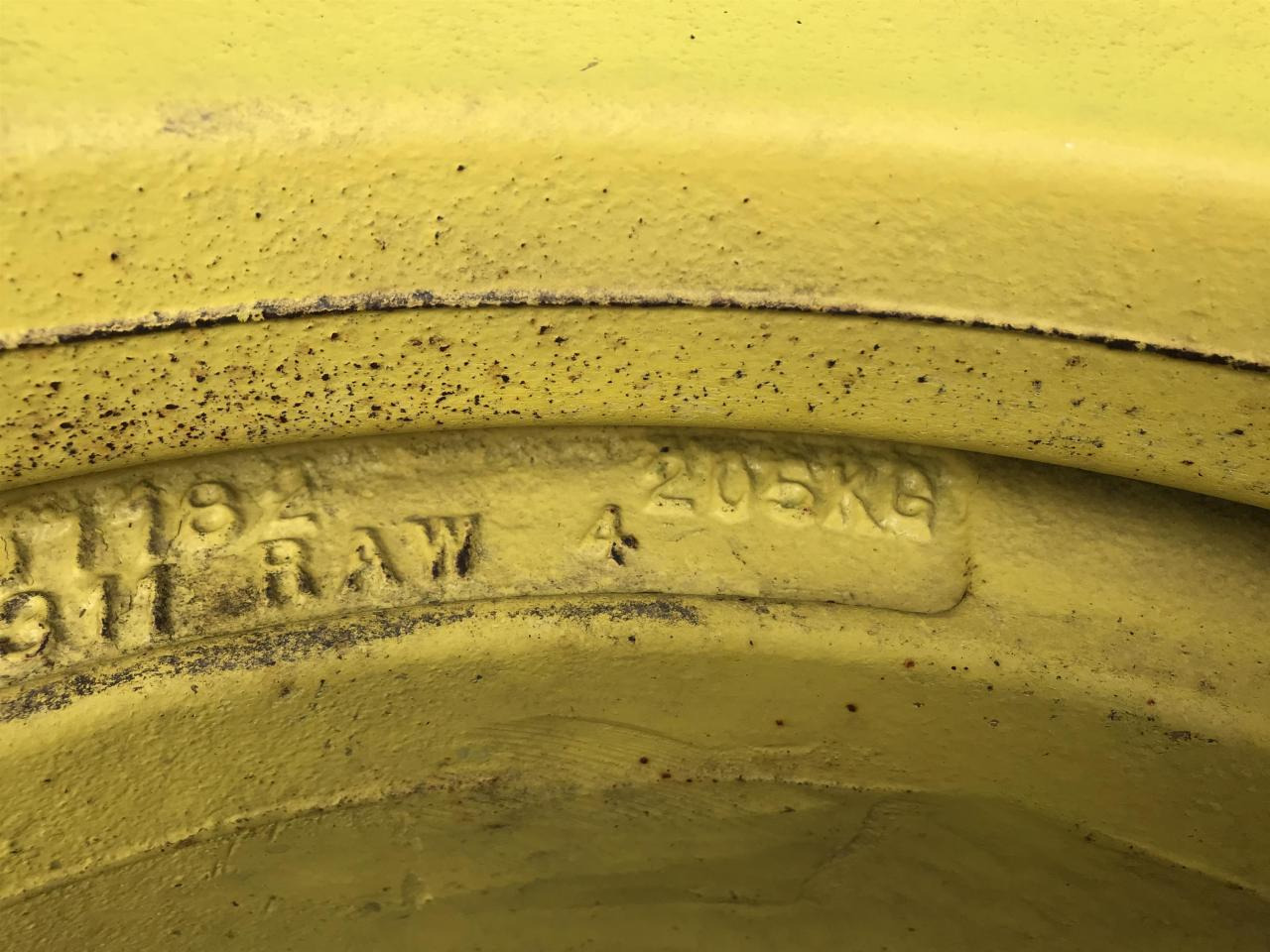 John Deere 2x 205+72kg - Náhradní díly pro Zemědělská technika: obrázek 5 John Deere 2x 205+72kg - Náhradní díly pro Zemědělská technika: obrázek 5