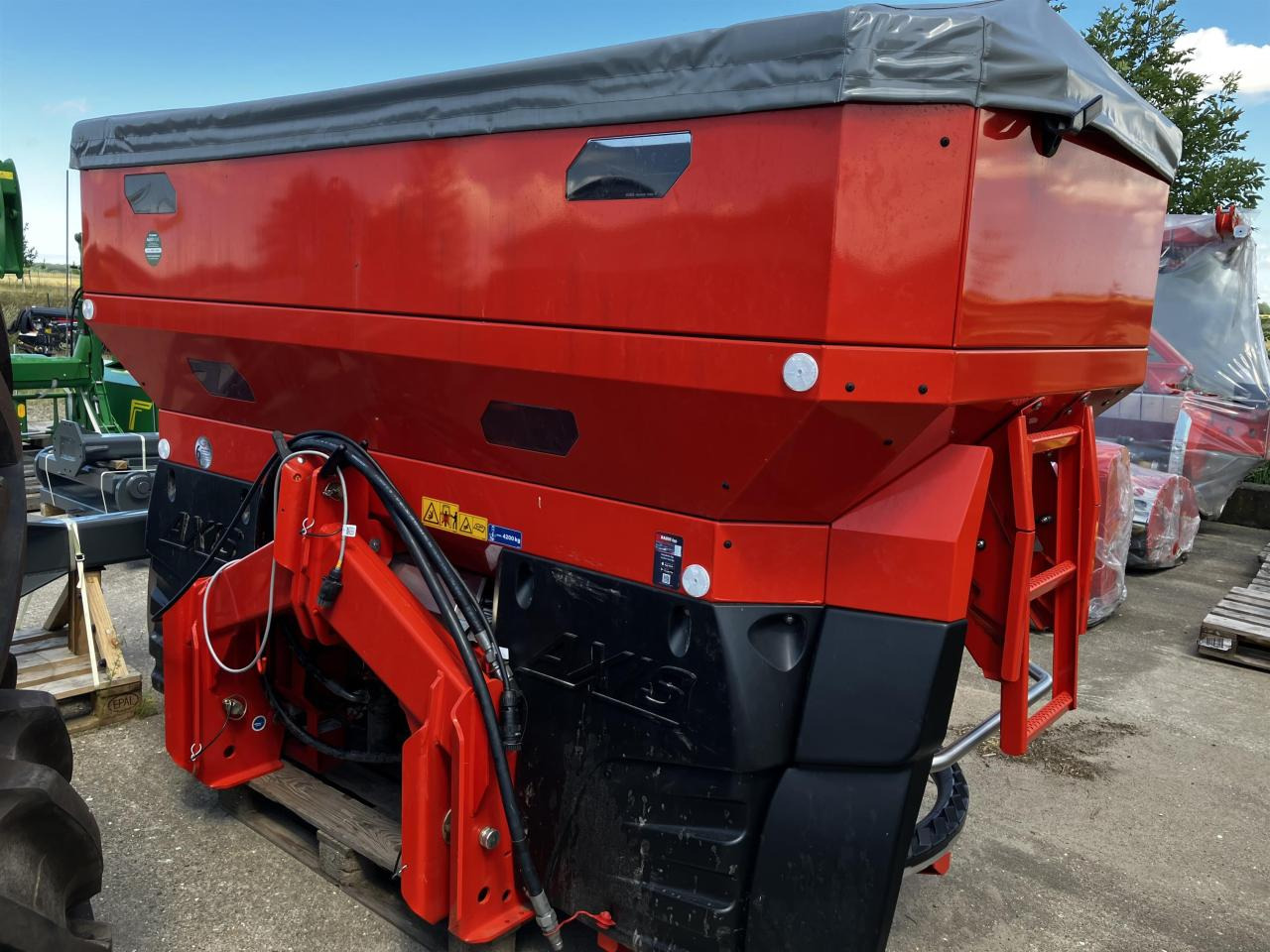 Rauch Axis H 50.2 EMC + W - Rozmetadlo hnoje: obrázek 4 Rauch Axis H 50.2 EMC + W - Rozmetadlo hnoje: obrázek 4