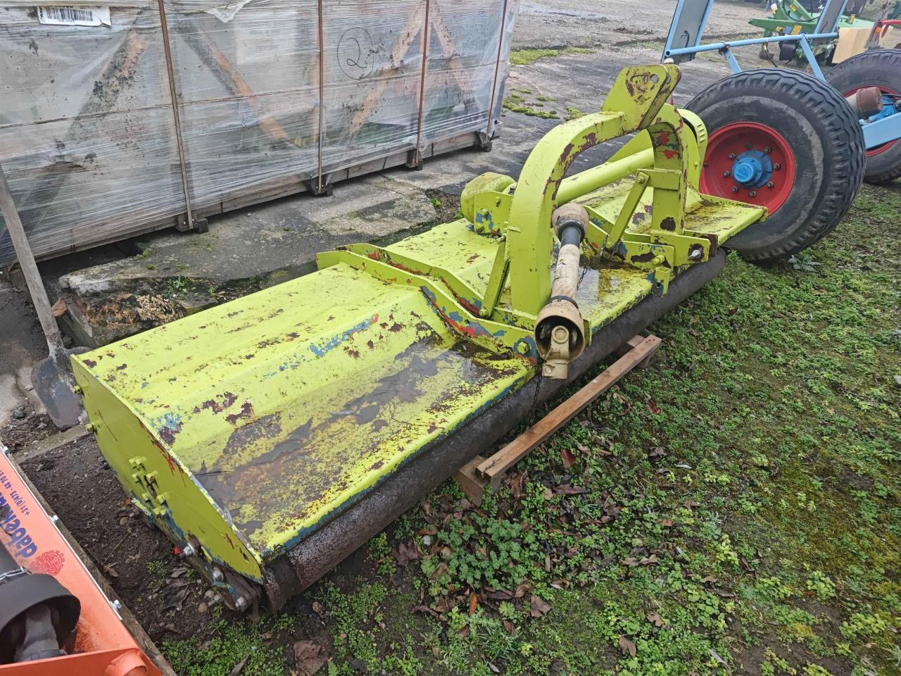 SEPPI M. Front und Heckmulcher 2700mm - Kladívkový mulčovač: obrázek 3 SEPPI M. Front und Heckmulcher 2700mm - Kladívkový mulčovač: obrázek 3