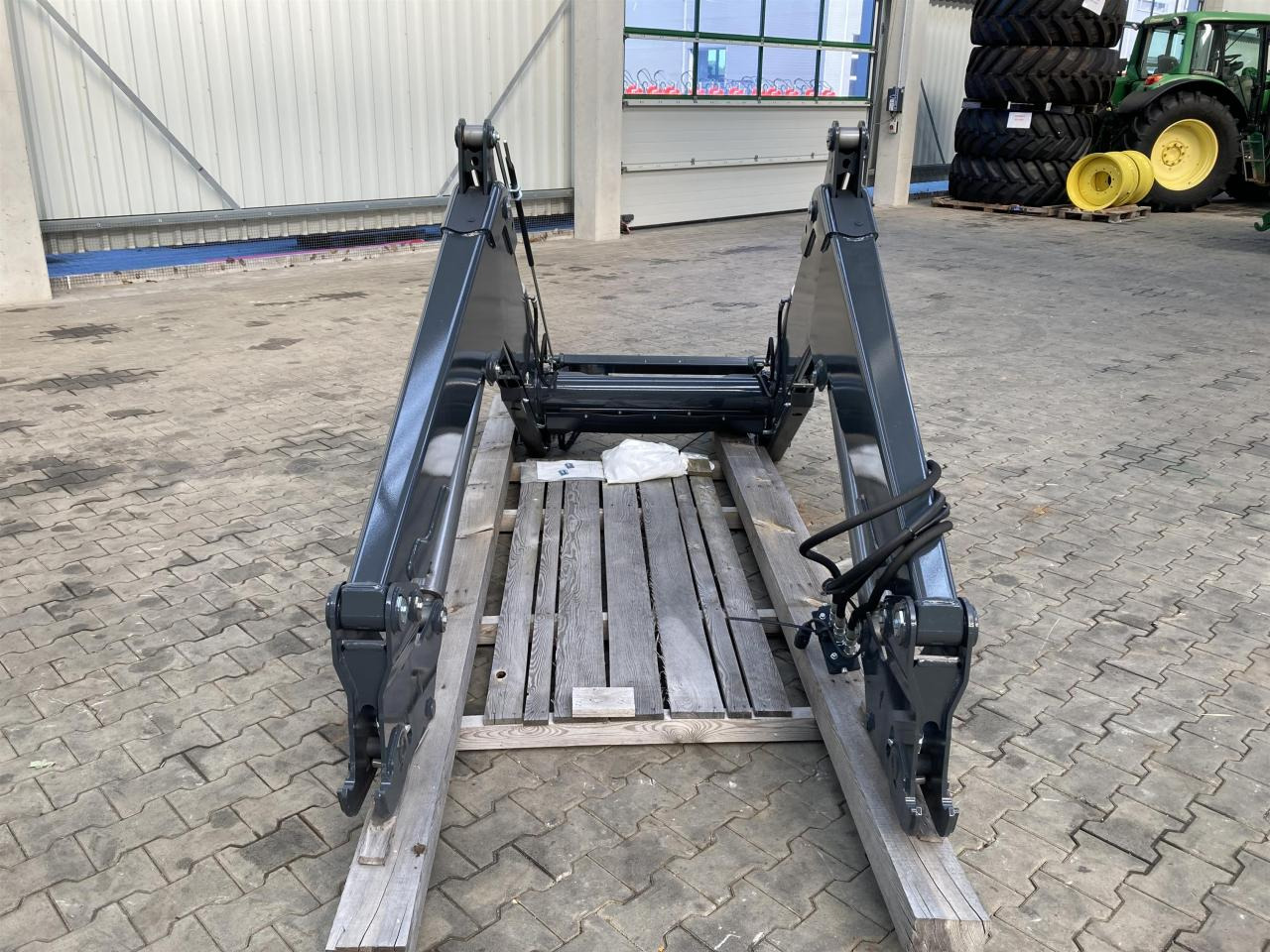 Stoll FZ 46-26.1 - Čelní nakladač pro traktor: obrázek 4 Stoll FZ 46-26.1 - Čelní nakladač pro traktor: obrázek 4