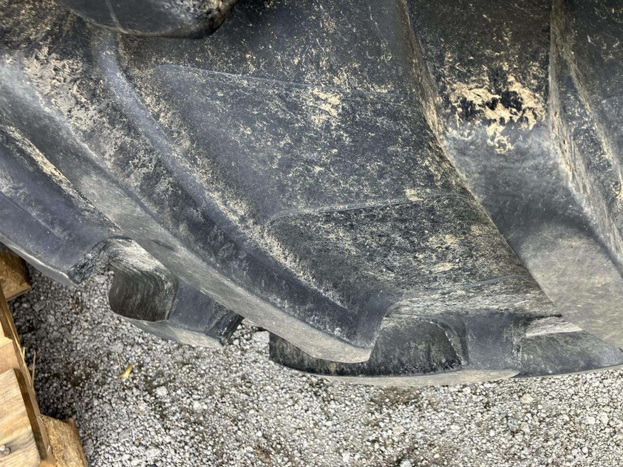 Trelleborg 520/70R38 - Pneumatiky pro Zemědělská technika: obrázek 2 Trelleborg 520/70R38 - Pneumatiky pro Zemědělská technika: obrázek 2