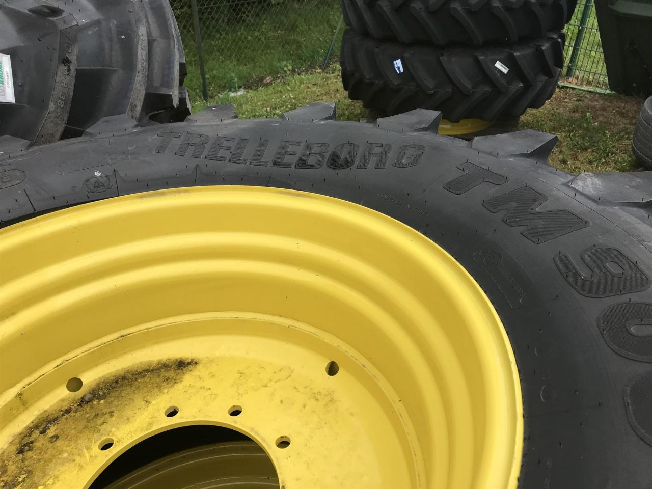 Trelleborg 600/70R30 - Pneumatiky pro Zemědělská technika: obrázek 2 Trelleborg 600/70R30 - Pneumatiky pro Zemědělská technika: obrázek 2
