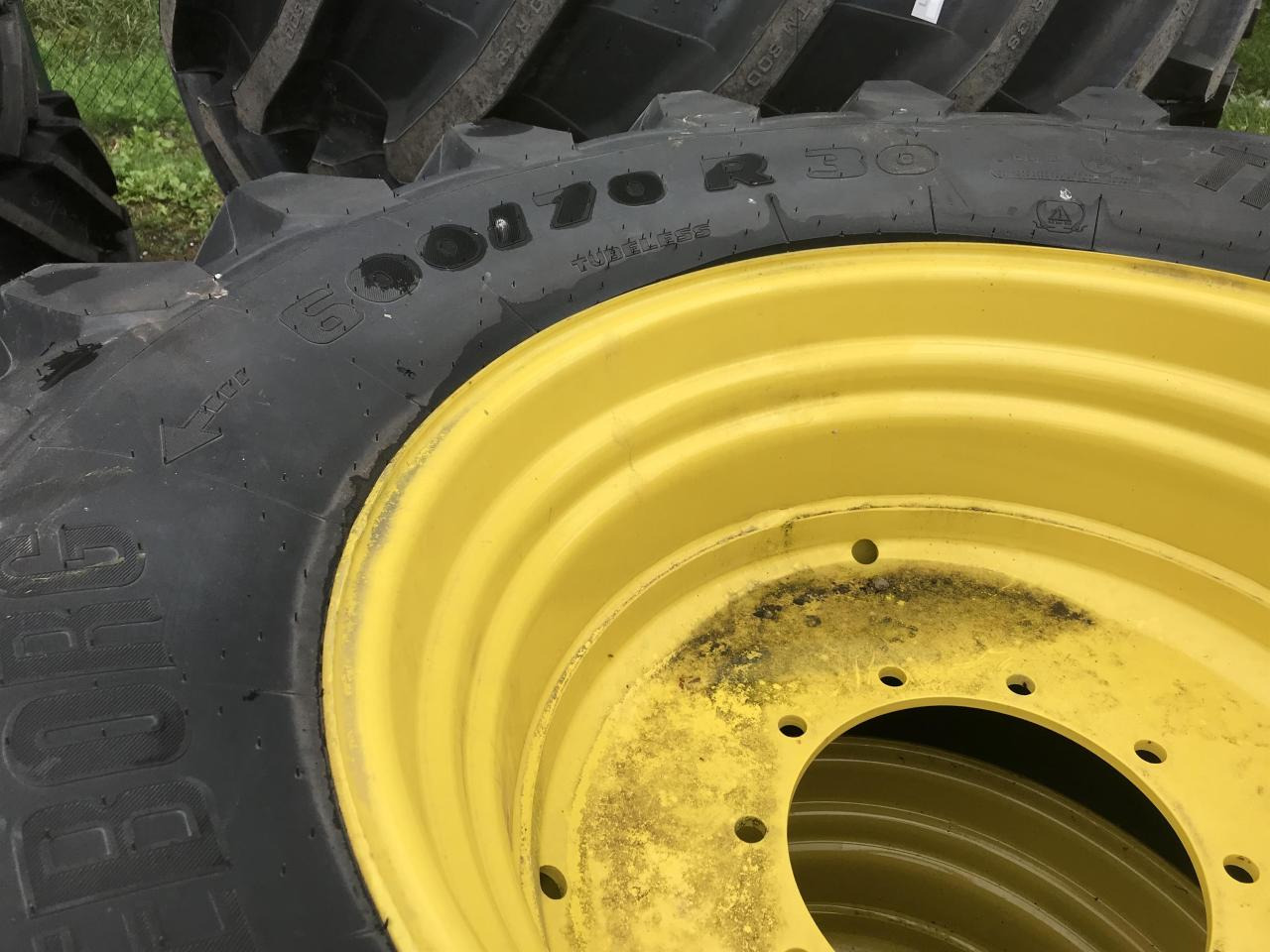 Trelleborg 600/70R30 - Pneumatiky pro Zemědělská technika: obrázek 4 Trelleborg 600/70R30 - Pneumatiky pro Zemědělská technika: obrázek 4
