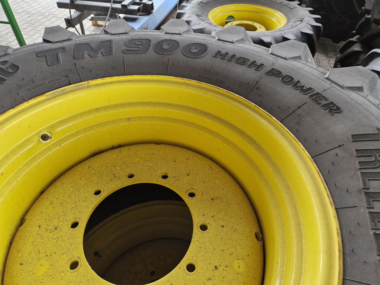 Trelleborg 600/70R30 - Pneumatiky pro Zemědělská technika: obrázek 3 Trelleborg 600/70R30 - Pneumatiky pro Zemědělská technika: obrázek 3