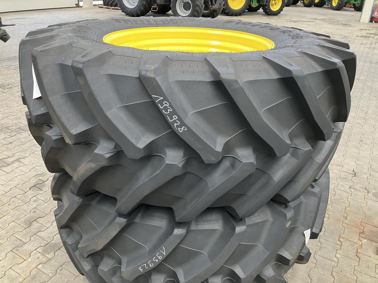 Trelleborg 710/70R38 - Pneumatiky pro Zemědělská technika: obrázek 1 Trelleborg 710/70R38 - Pneumatiky pro Zemědělská technika: obrázek 1