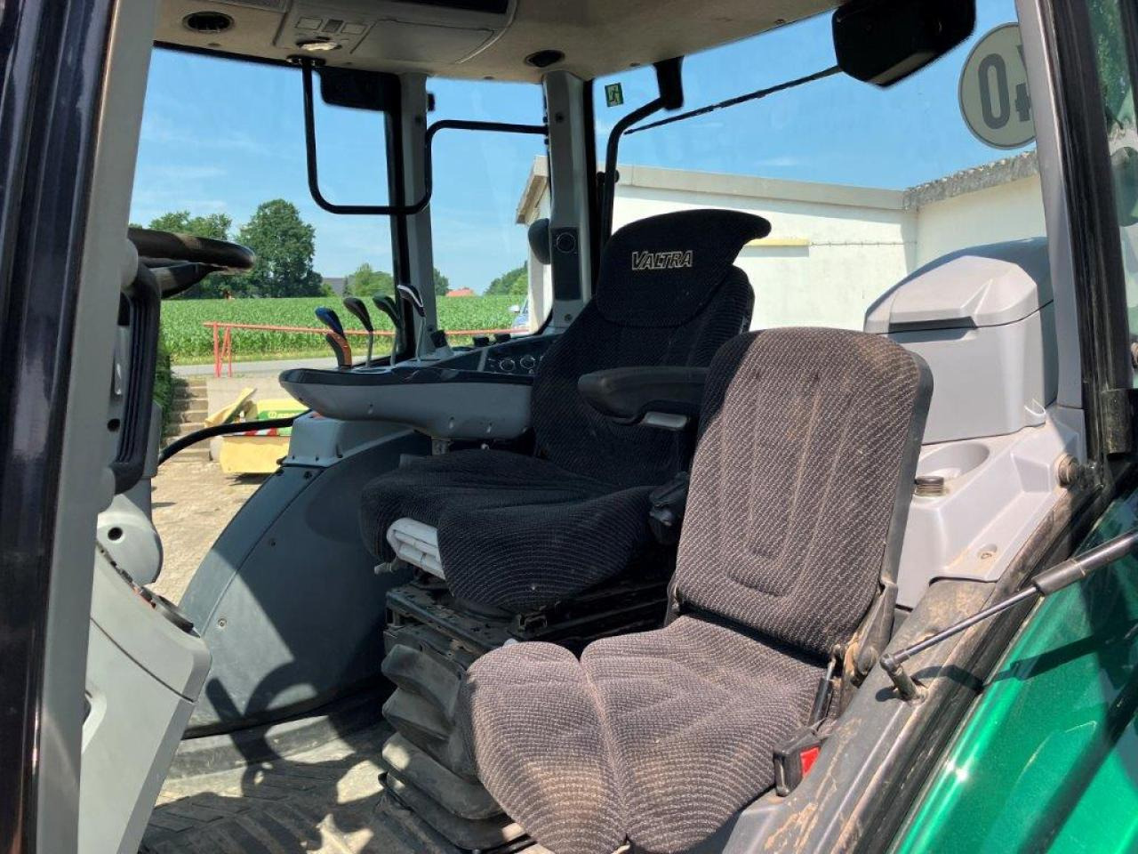 Traktor Valtra T154 Active: obrázek 6