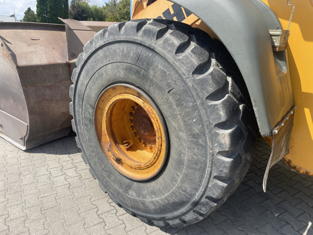 Kolový nakladač Liebherr L 576: obrázek 12