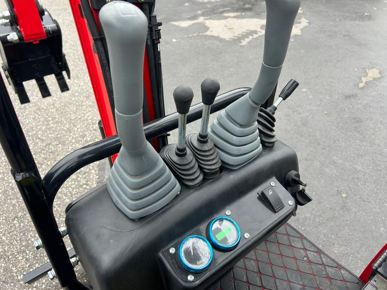 Mini rýpadlo Minibagger JPC HT12: obrázek 19