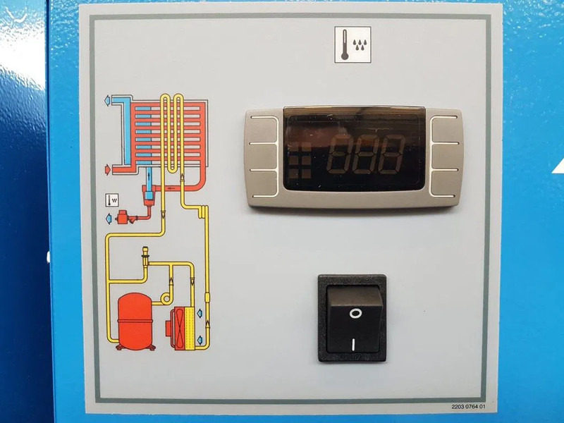 Alup Sonetto 7.5 + 200 Elektrische Schroefcompressor met ketel en droger 5.5 kW 750 L / min 10 Bar - Mobilní kompresor: obrázek 5 Alup Sonetto 7.5 + 200 Elektrische Schroefcompressor met ketel en droger 5.5 kW 750 L / min 10 Bar - Mobilní kompresor: obrázek 5