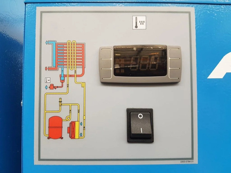 Alup Sonetto 9+ 270 Elektrische Schroefcompressor met ketel en droger 7.5 kW 980 L / min 10 Bar - Mobilní kompresor: obrázek 5 Alup Sonetto 9+ 270 Elektrische Schroefcompressor met ketel en droger 7.5 kW 980 L / min 10 Bar - Mobilní kompresor: obrázek 5