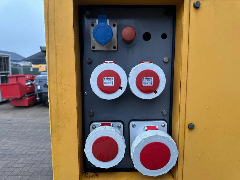 Elektrický generátor Atlas-Copco QAS 325 VOD Volvo Leroy Somer 325 kVA Silent Rental generatorset: obrázek 6