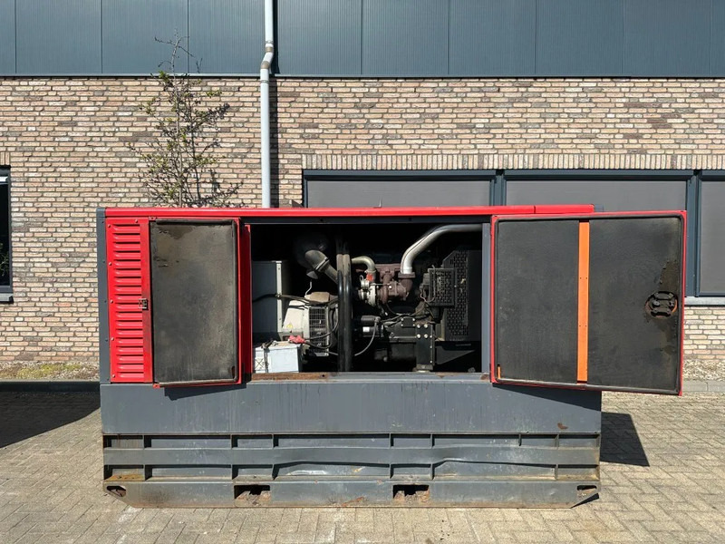 Atlas-Copco QAS 60 Perkins Stamford 60 kVA Silent Rental generatorset - Elektrický generátor: obrázek 3 Atlas-Copco QAS 60 Perkins Stamford 60 kVA Silent Rental generatorset - Elektrický generátor: obrázek 3