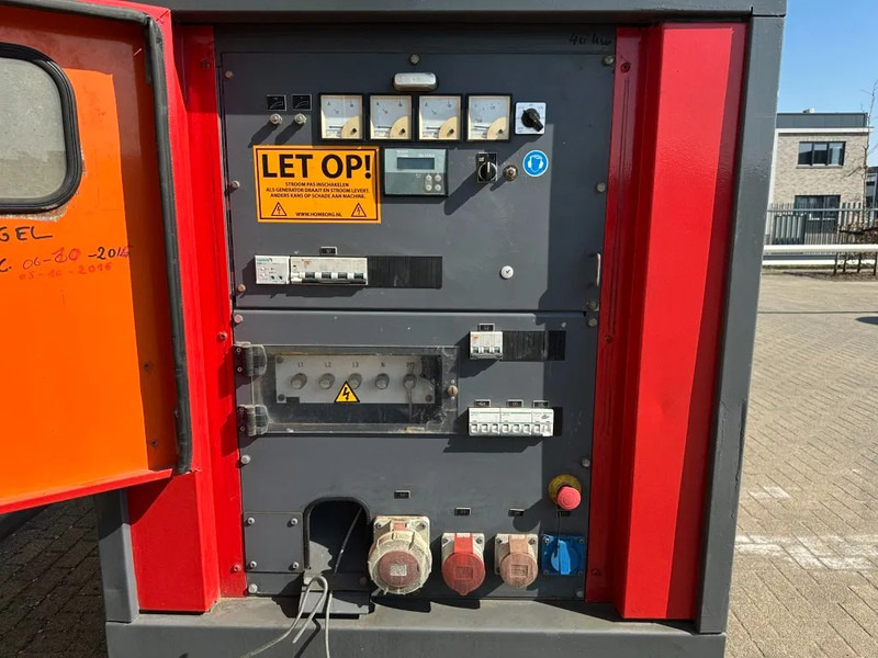 Atlas-Copco QAS 60 Perkins Stamford 60 kVA Silent Rental generatorset - Elektrický generátor: obrázek 5 Atlas-Copco QAS 60 Perkins Stamford 60 kVA Silent Rental generatorset - Elektrický generátor: obrázek 5