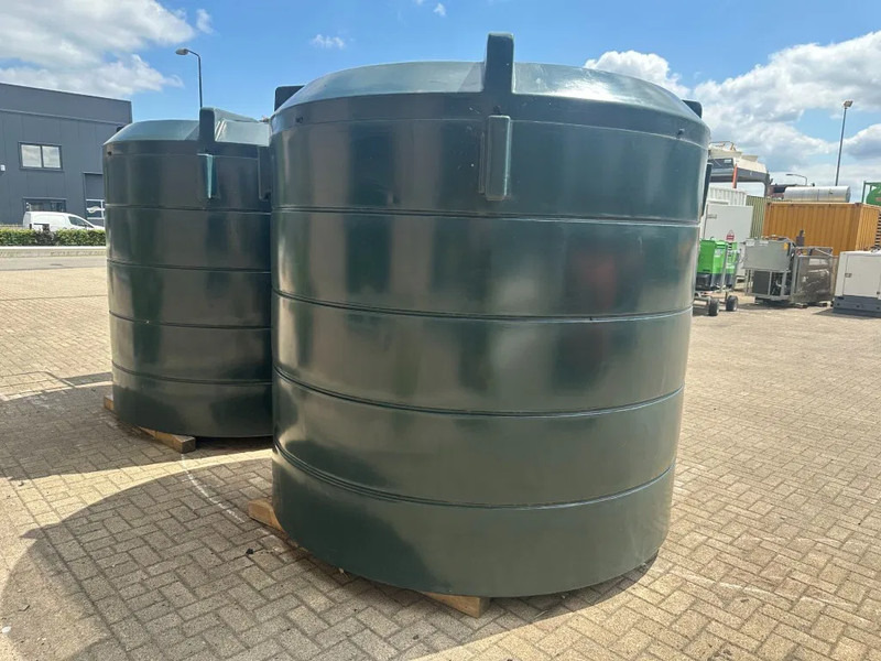 Cisternové vozidlo Carbery 5500 V Kiwa Dubbelwandig met mangat Dubbelwandige Brandstoftank Dieseltank Kiwa 5700 liter New !: obrázek 8 Cisternové vozidlo Carbery 5500 V Kiwa Dubbelwandig met mangat Dubbelwandige Brandstoftank Dieseltank Kiwa 5700 liter New !: obrázek 8