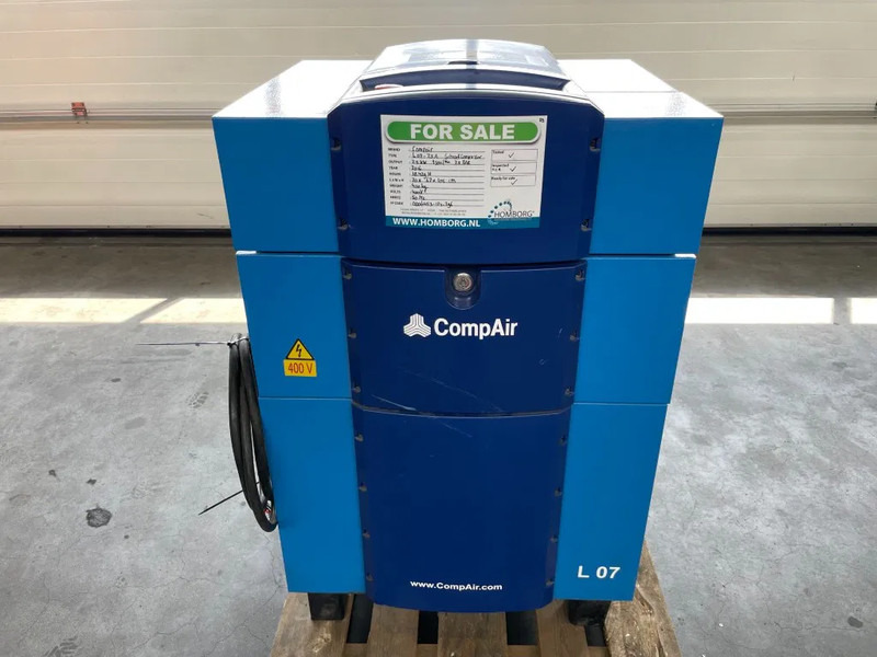 Compair L07 - 7,5A Schroefcompressor 750L/min als nieuw! - Mobilní kompresor: obrázek 1 Compair L07 - 7,5A Schroefcompressor 750L/min als nieuw! - Mobilní kompresor: obrázek 1