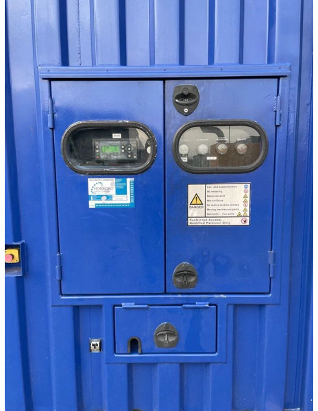 Cummins QSK45-G4 Stamford 1600 kVA 20FT container genset - Elektrický generátor: obrázek 4 Cummins QSK45-G4 Stamford 1600 kVA 20FT container genset - Elektrický generátor: obrázek 4