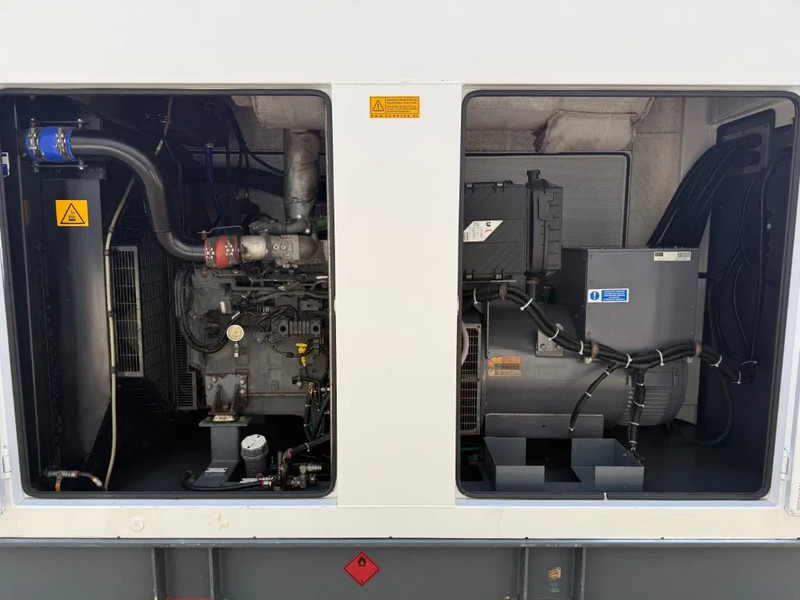 Cummins QSL9-G8 Stamford 300 kVA Supersilent Rental generatorset - Elektrický generátor: obrázek 3 Cummins QSL9-G8 Stamford 300 kVA Supersilent Rental generatorset - Elektrický generátor: obrázek 3