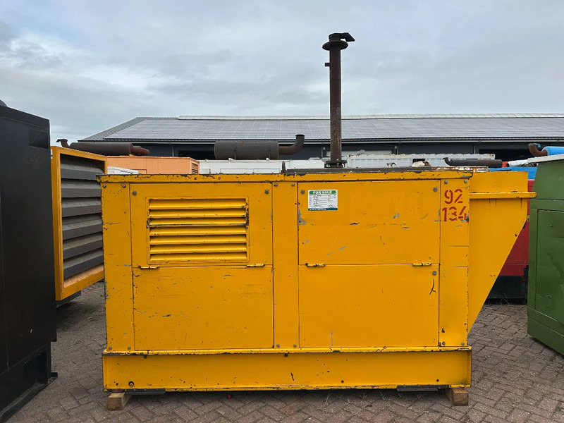 DAF DHT 825 Stamford 125 kVA Silent Noodstroom generatorset - Elektrický generátor: obrázek 1 DAF DHT 825 Stamford 125 kVA Silent Noodstroom generatorset - Elektrický generátor: obrázek 1