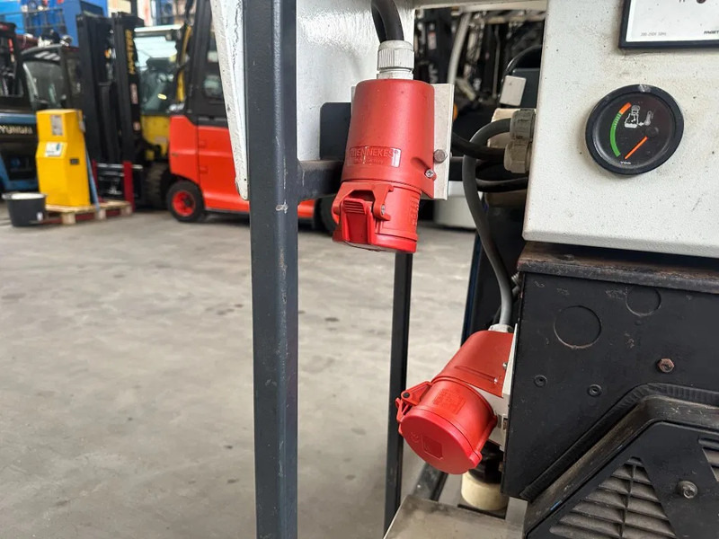 Elektrický generátor Deutz F2L 1011 Stamford 11 kVA generatorset: obrázek 6 Elektrický generátor Deutz F2L 1011 Stamford 11 kVA generatorset: obrázek 6