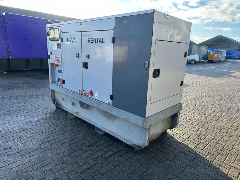 Elektrický generátor Europower EPUS44TDE Kubota Leroy Somer 44 kVA Supersilent Rental generatorset: obrázek 15