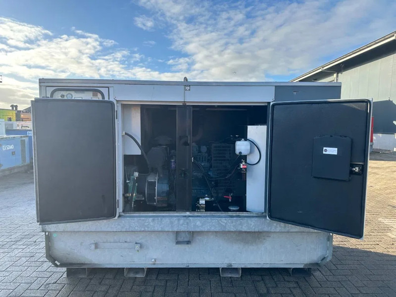 Elektrický generátor Europower EPUS44TDE Kubota Leroy Somer 44 kVA Supersilent Rental generatorset: obrázek 16