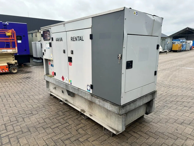 Europower EPUS44TDE Kubota leroy Somer 44 kVA Supersilent Rental generatorset - Elektrický generátor: obrázek 1 Europower EPUS44TDE Kubota leroy Somer 44 kVA Supersilent Rental generatorset - Elektrický generátor: obrázek 1