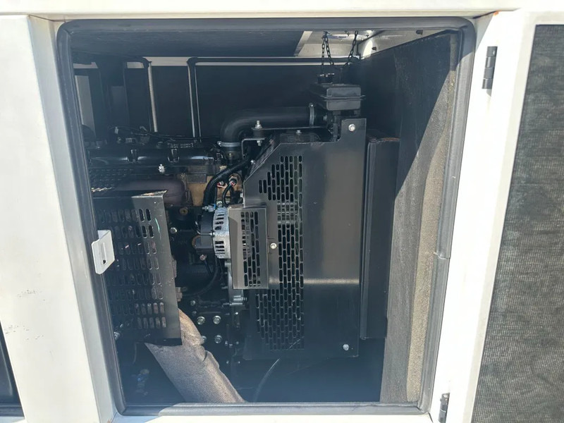 GESAN DPR 60 Perkins Leroy Somer 60 kVA Silent Rental generatorset - Elektrický generátor: obrázek 2 GESAN DPR 60 Perkins Leroy Somer 60 kVA Silent Rental generatorset - Elektrický generátor: obrázek 2