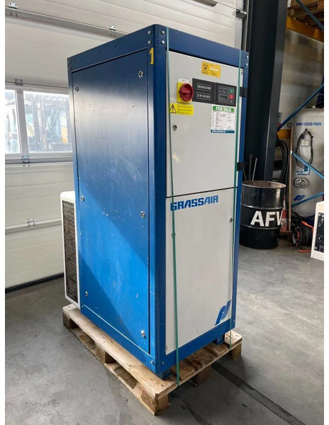 Grassair S97.10 elek. schroefcompressor 37 kW, 5.000L/min. 10 Bar - Mobilní kompresor: obrázek 1 Grassair S97.10 elek. schroefcompressor 37 kW, 5.000L/min. 10 Bar - Mobilní kompresor: obrázek 1
