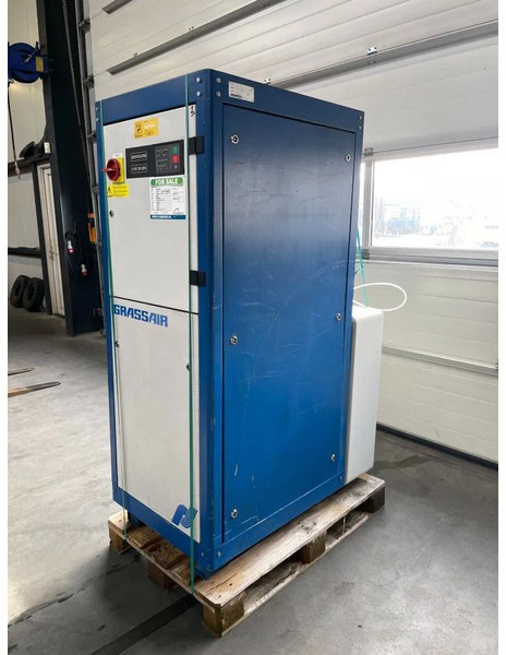 Grassair S97.10 elek. schroefcompressor 37 kW, 5.000L/min. 10 Bar - Mobilní kompresor: obrázek 3 Grassair S97.10 elek. schroefcompressor 37 kW, 5.000L/min. 10 Bar - Mobilní kompresor: obrázek 3