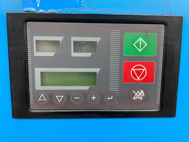 Grassair SFX30V - 3000 L/min 9,5 Bar 22 KW Frequentiegeregelde schroefcompressor - Mobilní kompresor: obrázek 5 Grassair SFX30V - 3000 L/min 9,5 Bar 22 KW Frequentiegeregelde schroefcompressor - Mobilní kompresor: obrázek 5
