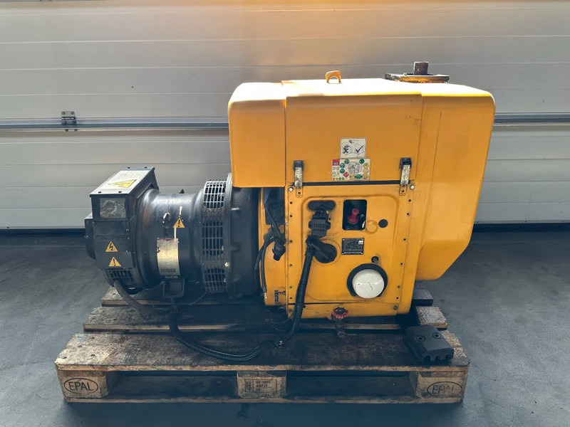 Hatz 2L41C Stamford 17.5 kVA Silentpack generatorset - Elektrický generátor: obrázek 1 Hatz 2L41C Stamford 17.5 kVA Silentpack generatorset - Elektrický generátor: obrázek 1