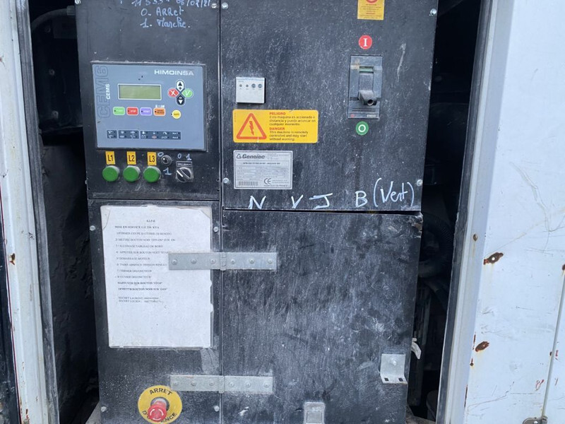 Himoinsa HFW 200 Iveco NEF 67 Stamford 200 kVA Silent generatorset - Elektrický generátor: obrázek 5 Himoinsa HFW 200 Iveco NEF 67 Stamford 200 kVA Silent generatorset - Elektrický generátor: obrázek 5