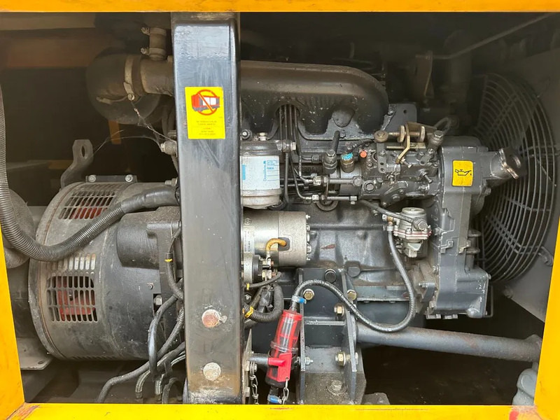 Himoinsa Iveco Stamford 40 kVA Silent generatorset - Elektrický generátor: obrázek 4 Himoinsa Iveco Stamford 40 kVA Silent generatorset - Elektrický generátor: obrázek 4