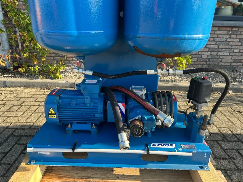 Hogedruk Hogedruk Luchtstart Air starter 30 Bar 15 kW 2 x 150 liter air tank - Čerpadlo na vodu: obrázek 5 Hogedruk Hogedruk Luchtstart Air starter 30 Bar 15 kW 2 x 150 liter air tank - Čerpadlo na vodu: obrázek 5