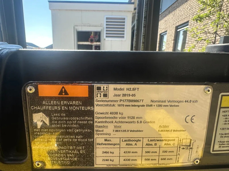 Hyster H2.5FT 2.5 ton Duplex Sideshift LPG Heftruck 2019 - Plynový vysokozdvižný vozík: obrázek 4 Hyster H2.5FT 2.5 ton Duplex Sideshift LPG Heftruck 2019 - Plynový vysokozdvižný vozík: obrázek 4