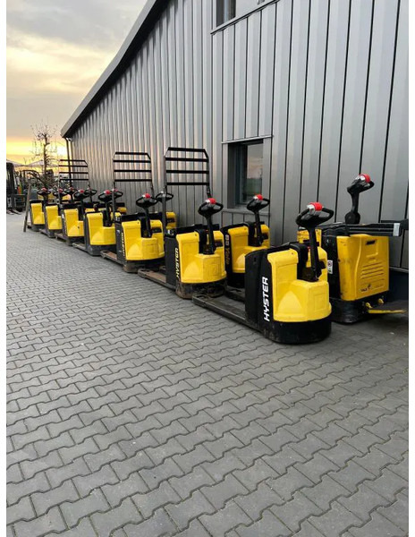 Hyster P2.0S FBW 2 ton Pallettruck Meerijder Elektra Palletwagen - Paletový vozík: obrázek 2 Hyster P2.0S FBW 2 ton Pallettruck Meerijder Elektra Palletwagen - Paletový vozík: obrázek 2