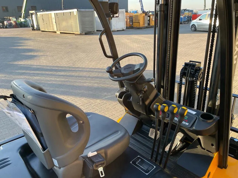 Nový Elektrický vysokozdvižný vozík Hyundai 25B-7A 2.5 ton Triplex Freelift Sideshift Elektra Heftruck Nieuw: obrázek 6