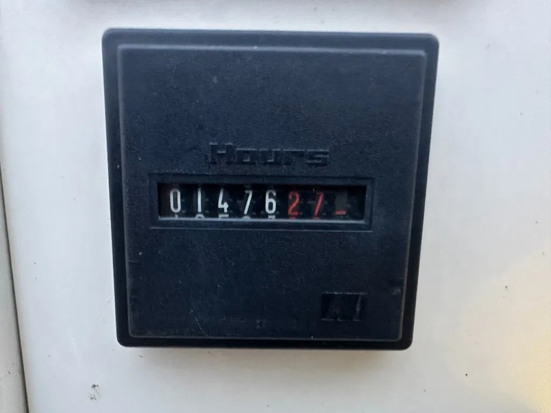 Iveco 8061 SI 07.05 A 550 Marelli 100 kVA noodstroom generatorset - Elektrický generátor: obrázek 4 Iveco 8061 SI 07.05 A 550 Marelli 100 kVA noodstroom generatorset - Elektrický generátor: obrázek 4