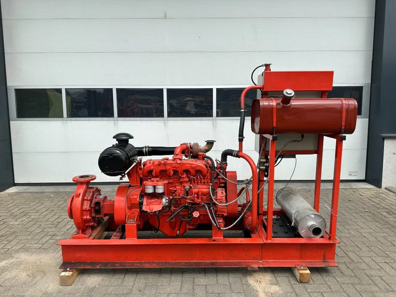 Iveco 8061 SI 25.05 KSB 233 m3 / h 9 Bar Diesel Waterpomp 609 hours ! Fire pump - Čerpadlo na vodu: obrázek 1 Iveco 8061 SI 25.05 KSB 233 m3 / h 9 Bar Diesel Waterpomp 609 hours ! Fire pump - Čerpadlo na vodu: obrázek 1