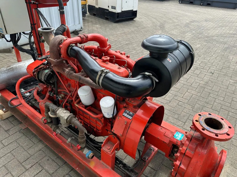 Iveco 8061 SI 25.05 KSB 233 m3 / h 9 Bar Diesel Waterpomp 609 hours ! Fire pump - Čerpadlo na vodu: obrázek 3 Iveco 8061 SI 25.05 KSB 233 m3 / h 9 Bar Diesel Waterpomp 609 hours ! Fire pump - Čerpadlo na vodu: obrázek 3