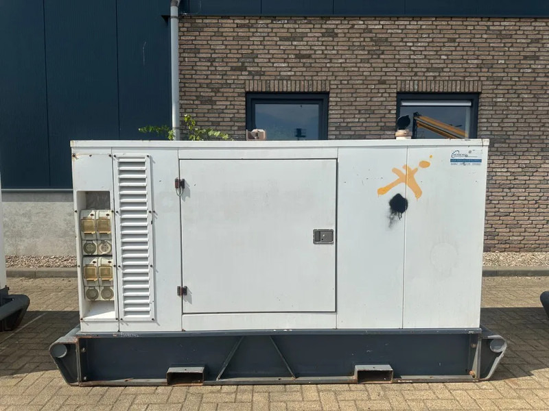Iveco FPT NEF45 SM1A.A004 Stamford 60 kVA Silent Rental generatorset - Elektrický generátor: obrázek 1 Iveco FPT NEF45 SM1A.A004 Stamford 60 kVA Silent Rental generatorset - Elektrický generátor: obrázek 1