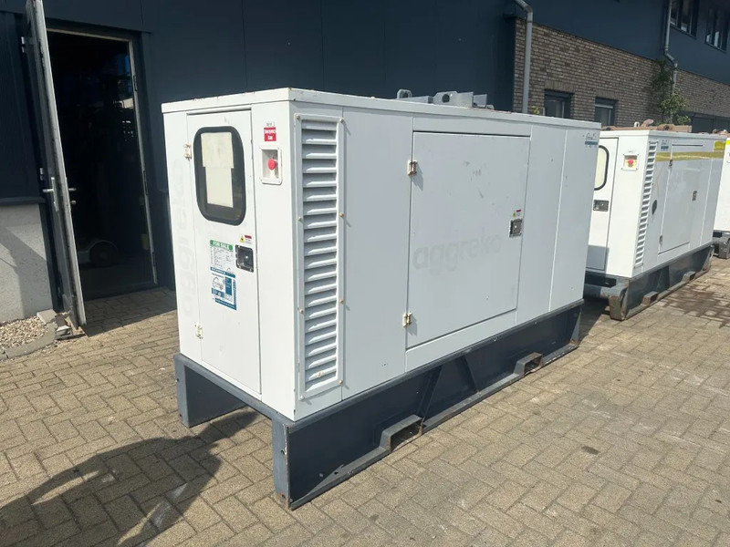 Elektrický generátor Iveco FPT NEF45 SM1A.A004 Stamford 60 kVA Silent Rental generatorset: obrázek 13