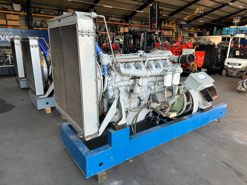 Iveco Fiat Aifo 821 SI 200 kVA noodstroom generatorset 351 hours ! - Elektrický generátor: obrázek 4 Iveco Fiat Aifo 821 SI 200 kVA noodstroom generatorset 351 hours ! - Elektrický generátor: obrázek 4