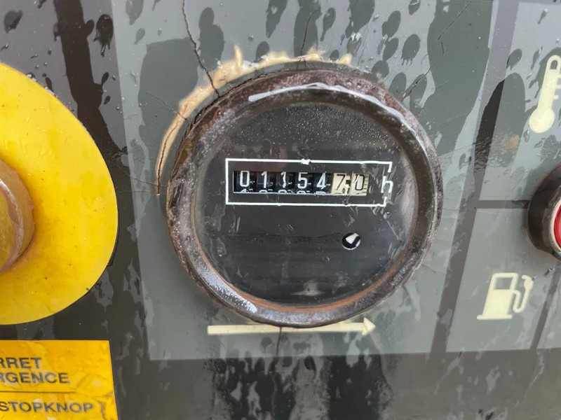 Kaeser M27 Kubota 2,7 m3 / min 7 Bar 18 kW Mobiele Silent Diesel Compressor - Mobilní kompresor: obrázek 3 Kaeser M27 Kubota 2,7 m3 / min 7 Bar 18 kW Mobiele Silent Diesel Compressor - Mobilní kompresor: obrázek 3