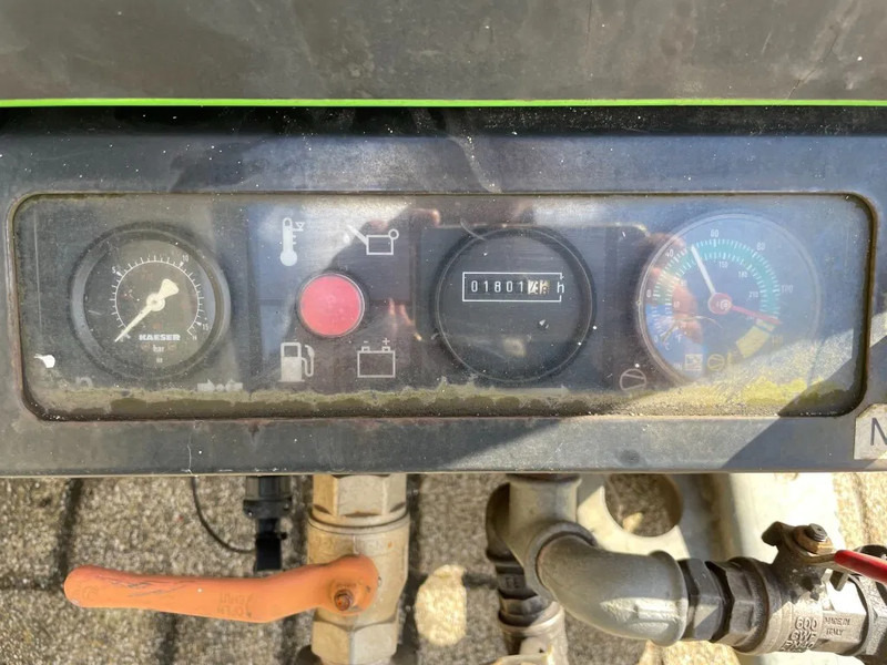 Kaeser M43 Kubota 4,2 m3 / min 7 Bar 30 kW Silent Diesel Compressor - Mobilní kompresor: obrázek 2 Kaeser M43 Kubota 4,2 m3 / min 7 Bar 30 kW Silent Diesel Compressor - Mobilní kompresor: obrázek 2