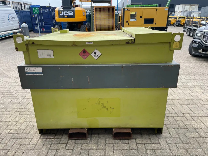 Kiwa IBC Steenbergen 2000 liter Dieseltank met Handpomp Milieutank - Skladovací nádrž: obrázek 5 Kiwa IBC Steenbergen 2000 liter Dieseltank met Handpomp Milieutank - Skladovací nádrž: obrázek 5