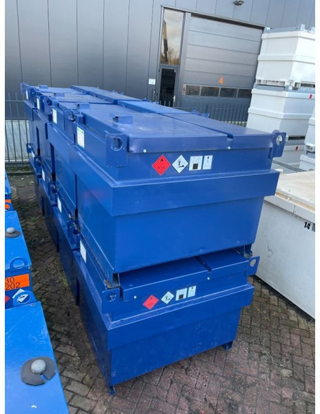 Kiwa IBC Steenbergen 750 liter Dieseltank met handpomp - Skladovací nádrž: obrázek 5 Kiwa IBC Steenbergen 750 liter Dieseltank met handpomp - Skladovací nádrž: obrázek 5