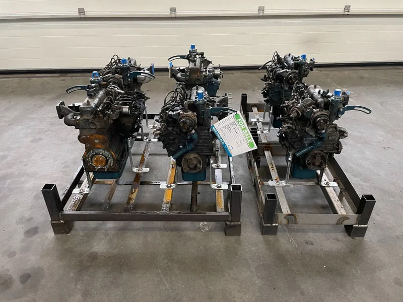 Kubota D722 dieselmotor 3 cilinder 18 PK (4stuks!) - Motor pro Manipulační technika: obrázek 2 Kubota D722 dieselmotor 3 cilinder 18 PK (4stuks!) - Motor pro Manipulační technika: obrázek 2