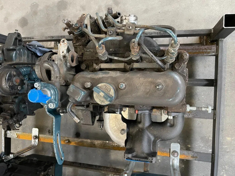 Kubota D722 dieselmotor 3 cilinder 18 PK (4stuks!) - Motor pro Manipulační technika: obrázek 4 Kubota D722 dieselmotor 3 cilinder 18 PK (4stuks!) - Motor pro Manipulační technika: obrázek 4