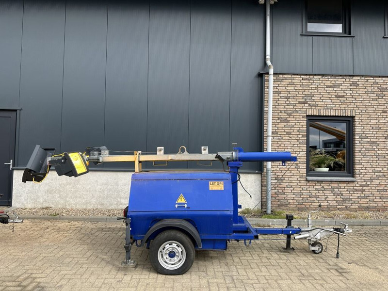 Kubota D905 Lichtmast Aggregaat Mobiele Light Tower - Osvětlovací stožár: obrázek 1 Kubota D905 Lichtmast Aggregaat Mobiele Light Tower - Osvětlovací stožár: obrázek 1